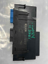Load image into Gallery viewer, BODY CONTROL MODULE BCM COMPUTER 323i 328i 335i M3 X1 Z4 10-15 - NW367194
