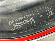 Load image into Gallery viewer, OUTER TAIL LIGHT LAMP E300 E350 E400 E550 E63 10 11 12 13 Left - NW518054
