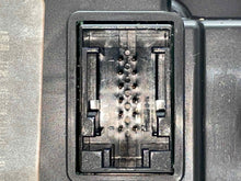 Load image into Gallery viewer, INFO SCREEN Buick C-MAX 2013 13 - NW542196

