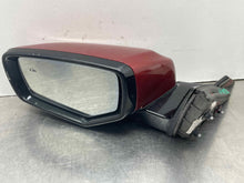 Load image into Gallery viewer, Side View Door Mirror Cadillac CTS 2019 - NW542530

