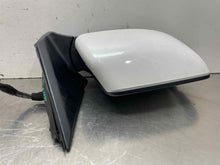 Load image into Gallery viewer, Side View Door Mirror Honda Pilot 2023 - NW542560

