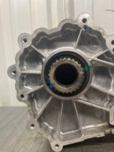 Load image into Gallery viewer, TRANSFER CASE ML320 ML350 ML550 E320 E350 GL450 06 07 08 09 - 12 - NW542628
