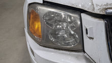 Load image into Gallery viewer, HEADLIGHT LAMP ASSEMBLY Envoy Envoy XL Envoy XUV 2002-2009 Right - NW368239
