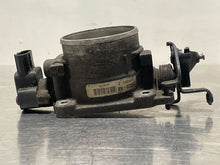 Load image into Gallery viewer, Throttle Body  FORD F250SD PICKUP 2001 - NW368598
