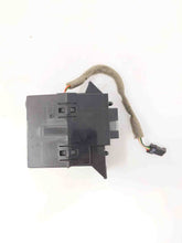 Load image into Gallery viewer, ECU ECM COMPUTER Land Rover LR2 08 09 10 11 12 13 14 - NW61975
