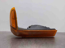 Load image into Gallery viewer, PARKLAMP TURN SIGNAL LIGHT F250SD Pickup F350SD Pickup F450SD 2001 Right - NW368096
