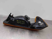 Load image into Gallery viewer, PARKLAMP TURN SIGNAL LIGHT F250SD Pickup F350SD Pickup F450SD 2001 Right - NW368096
