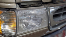 Load image into Gallery viewer, [INVENTORYCAR_YEAR_MAKE_MODEL] HEADLIGHT LAMP ASSEMBLY Right - NW368237
