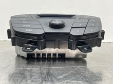 Load image into Gallery viewer, Radio  TRANSIT 250 2016 - NW542947
