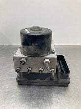 Load image into Gallery viewer, ABS Pump Nissan Armada 2013 - NW368801

