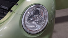 Load image into Gallery viewer, HEADLIGHT LAMP ASSEMBLY Beetle 98 99 00 01 02 03 04 05 Left - NW369376
