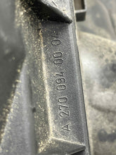 Load image into Gallery viewer, AIR CLEANER BOX B250 CLA45 CLA250 13 14 15 16 17 18 19 20 - NW349269
