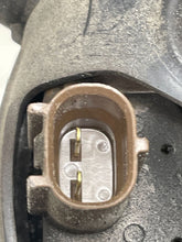 Load image into Gallery viewer, Alternator Jeep Commander 2006 - NW369140
