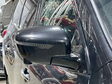 Load image into Gallery viewer, SIDE VIEW DOOR MIRROR Nissan Pathfinder 2017 17 Right - NW544435
