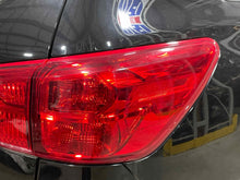 Load image into Gallery viewer, OUTER TAIL LIGHT LAMP Nissan Pathfinder 17 18 19 20 Right - NW544622
