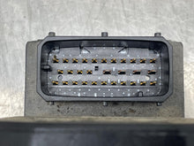 Load image into Gallery viewer, ABS Pump Ford Mustang 2000 - NW544426
