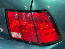 Load image into Gallery viewer, TAIL LIGHT LAMP ASSEMBLY Ford Mustang 99 00 01 02 03 04 Right - NW544686
