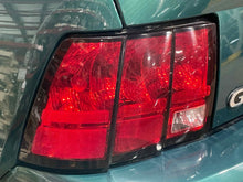 Load image into Gallery viewer, TAIL LIGHT LAMP ASSEMBLY Ford Mustang 99 00 01 02 03 04 Left - NW544557
