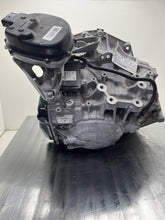 Load image into Gallery viewer, Transmission Cadillac XT5 2019 - NW370104
