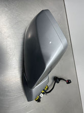 Load image into Gallery viewer, Side View Door Mirror Cadillac XT5 2019 - NW369756

