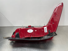 Load image into Gallery viewer, Tail Lamp Light Cadillac XT5 2019 - NW431868

