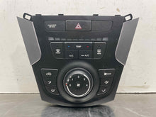 Load image into Gallery viewer, FRONT TEMPERATURE CONTROLS Hyundai Santa Fe 13 14 15 16 - NW544978
