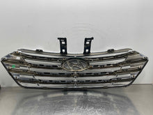 Load image into Gallery viewer, GRILLE Hyundai Santa Fe 2013 13 2014 14 2015 15 2016 16 - NW544775
