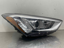 Load image into Gallery viewer, HEADLIGHT LAMP ASSEMBLY Hyundai Santa Fe 13 14 15 16 Right - NW544979
