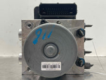 Load image into Gallery viewer, ABS ANTI-LOCK BRAKE PUMP Hyundai Santa Fe 13 14 15 16 - NW545036

