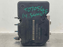 Load image into Gallery viewer, ABS ANTI-LOCK BRAKE PUMP Hyundai Santa Fe 13 14 15 16 - NW545036
