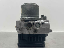 Load image into Gallery viewer, ABS PUMP Acura RL 2000 00 2001 01 2002 02 2003 03 04 - NW545609
