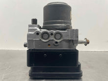 Load image into Gallery viewer, ABS PUMP Acura RL 2000 00 2001 01 2002 02 2003 03 04 - NW545609
