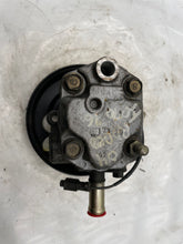 Load image into Gallery viewer, Power Steering Pump  ISUZU RODEO 2004 - NW163523
