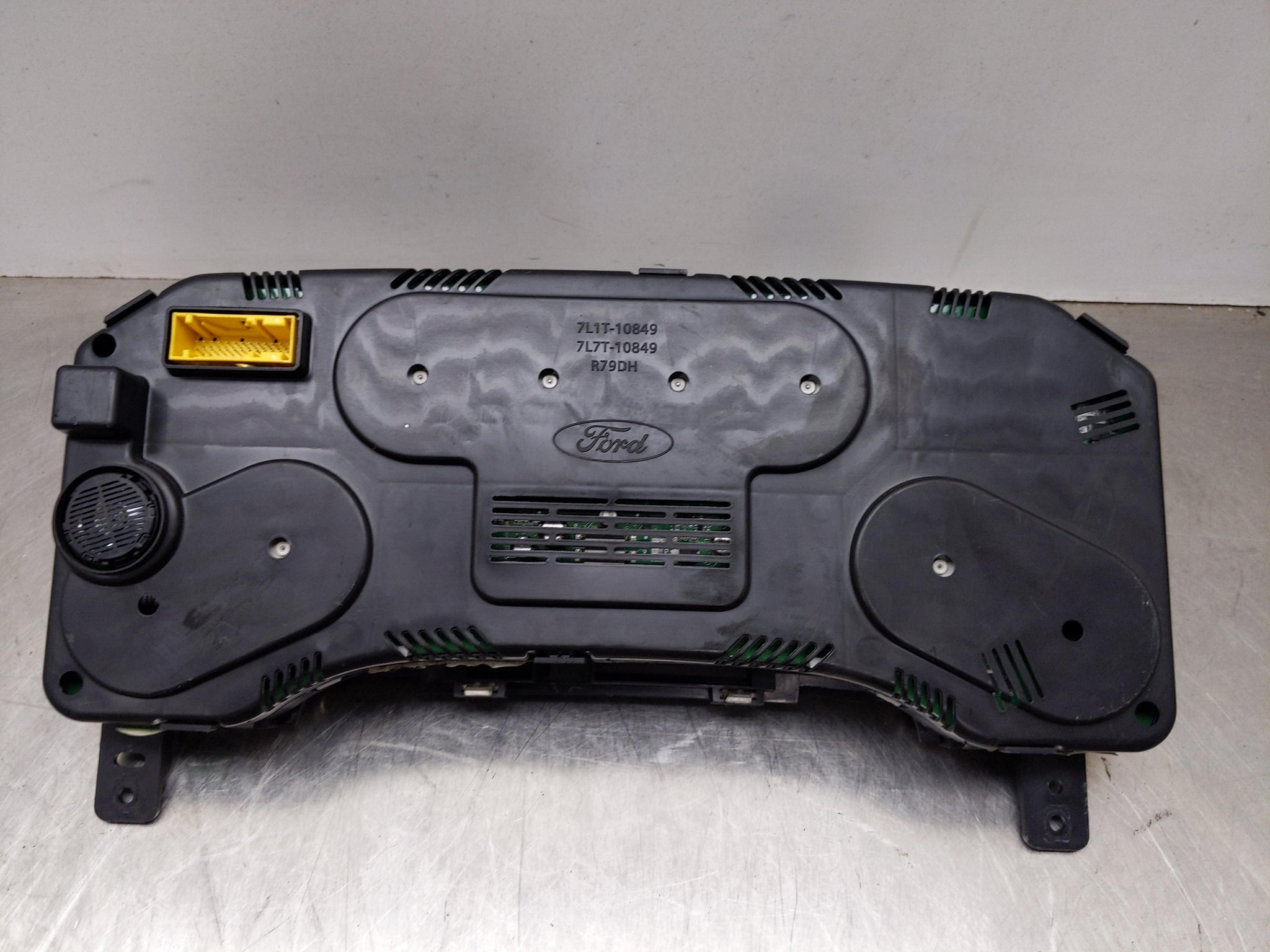 Speedometer Cluster Lincoln Navigator 2007 - NW371133 Speedometer Cluster Lincoln Navigator 2007 - NW371133