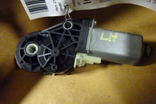 Load image into Gallery viewer, Convertible Top Motor  SMART 2008 - NW50247
