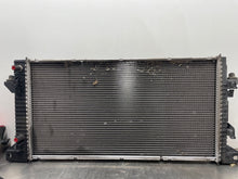 Load image into Gallery viewer, RADIATOR Ford Expedition Lincoln Navigator 2007 07 2008 08 - NW370998
