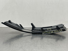 Load image into Gallery viewer, Grille Volkswagen Passat 2006 - NW98764
