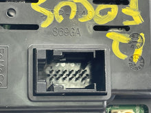 Load image into Gallery viewer, INFO-GPS SCREEN Ford Focus 2012 12 - NW104458
