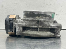 Load image into Gallery viewer, THROTTLE BODY Escaldes Silverado Tahoe Hummer Sierra 2500 Pickup 2009 09 10 11 - NW545300
