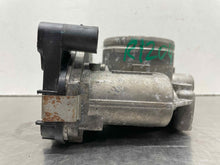 Load image into Gallery viewer, THROTTLE BODY Vw Beetle Jetta Rabbit 05 - 07 - NW371176
