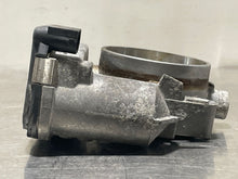 Load image into Gallery viewer, THROTTLE BODY Mercedes R350 R500 E350 C250 ML350 S400 2006 06 07 08 09 10 11 - NW371175
