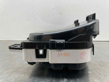 Load image into Gallery viewer, Speedometer Cluster Ford Taurus 2014 - NW545984
