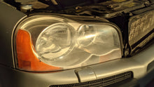 Load image into Gallery viewer, HEADLIGHT LAMP ASSEMBLY Volvo XC90 03 04 05 06 07 08 09 Right - NW370837
