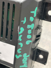 Load image into Gallery viewer, Radio Ford Taurus 2014 - NW545864
