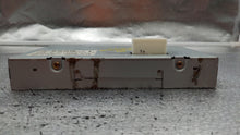 Load image into Gallery viewer, Display screen Nissan Altima Maxima 2004 04 2005 05 2006 06 - NW105244
