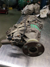 Load image into Gallery viewer, Transfer Case  INFINITI QX56 2012 - NW546309

