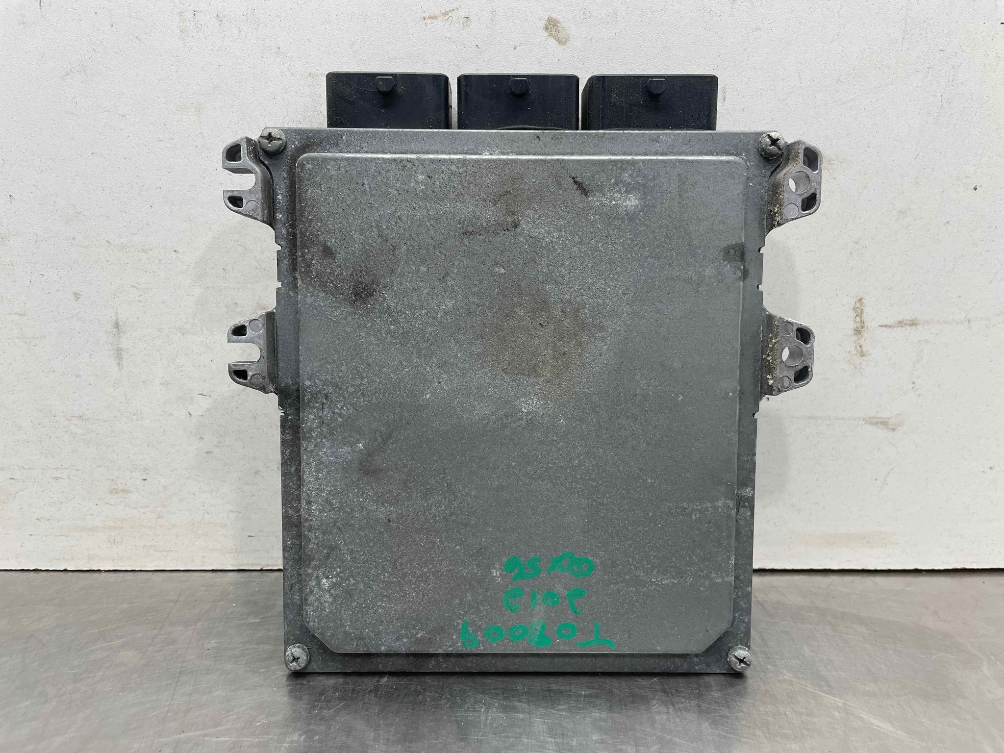 確認用 Mitsubishi :: 8260A406 SENSOR,W/SHLD WASHER