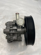 Load image into Gallery viewer, Power Steering Pump Chrysler Sebring 2008 - NW162633
