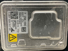 Load image into Gallery viewer, HEADLIGHT LAMP ASSEMBLY 528i 535i 550i Active 5 M5 14 15 16 Right - NW539428
