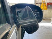 Load image into Gallery viewer, SIDE VIEW MIRROR ML320 ML350 ML55 2002 02 - 05 Right - NW468098
